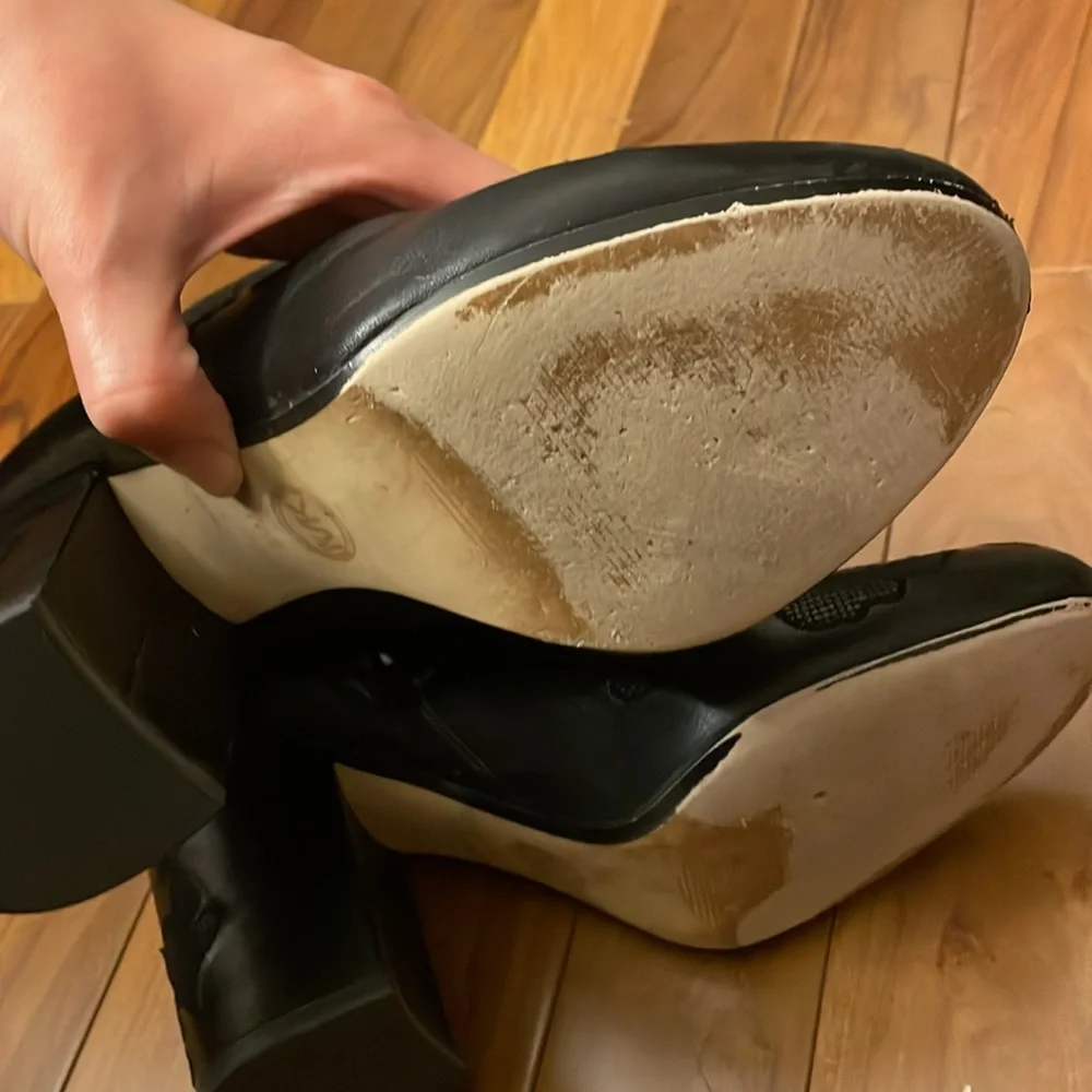 Michael Kors Genuine Leather Embroidered Bootie with Block Heel - Picture 4 of 7